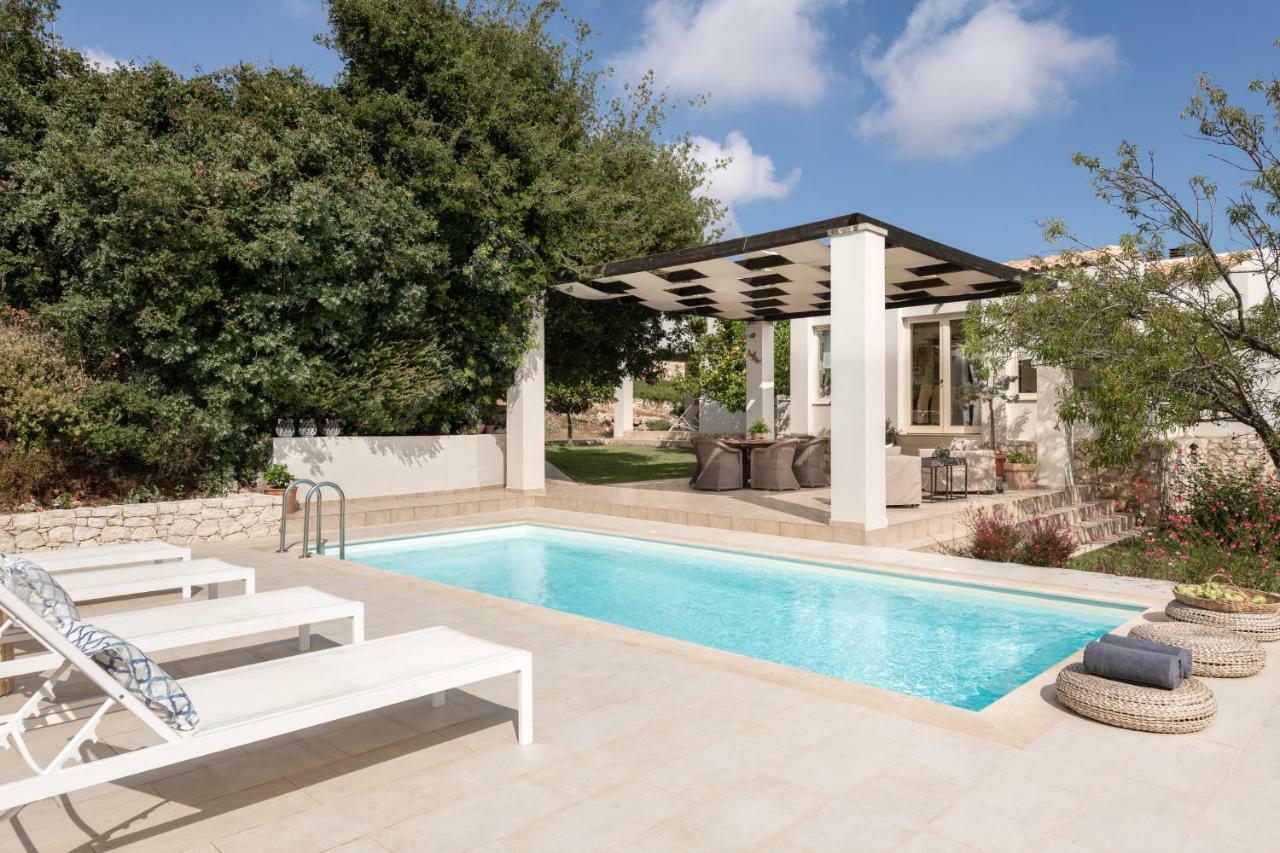 Levantes Luxury Home - Nature Inspired, Pool & Bbq, By Thinkvilla Prinés Extérieur photo