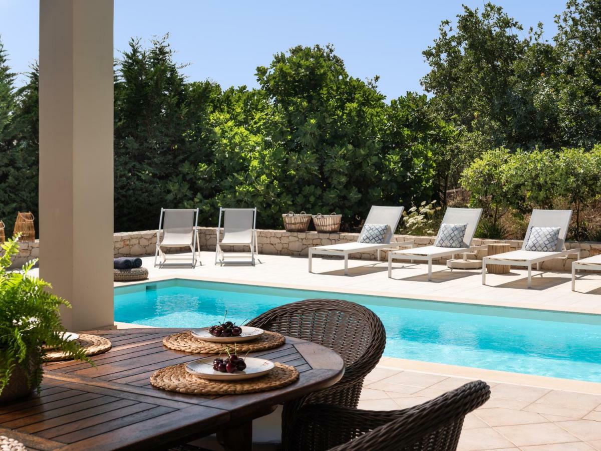 Levantes Luxury Home - Nature Inspired, Pool & Bbq, By Thinkvilla Prinés Extérieur photo