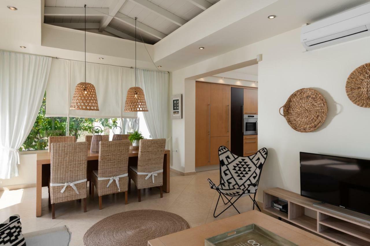Levantes Luxury Home - Nature Inspired, Pool & Bbq, By Thinkvilla Prinés Extérieur photo